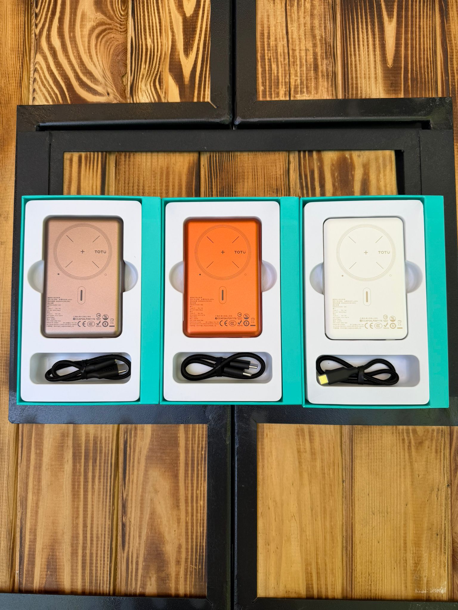 TOTU 10000 mAh 20W Pd Qc 3.0 Magsafe Manyetik Kablosuz Hızlı Şarj Destekli Slim Powerbank